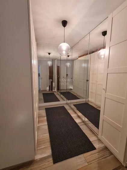 Apartament cu 2 camere decomandat, mobilat în P-ța Unirii
