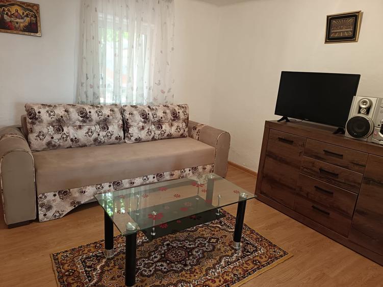 Casă individuală cu 5 camere cu Teren 370 Mp în Lumina