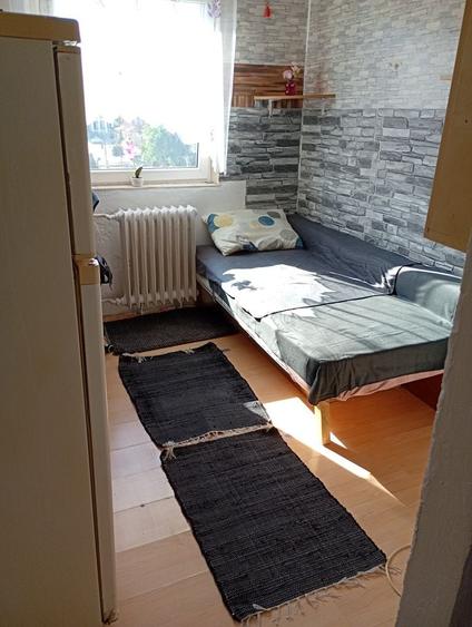 Garsonieră decomandată în Central