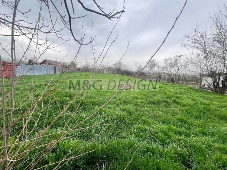 Casă cu 6 camere cu Teren 1325 Mp în Uliuc