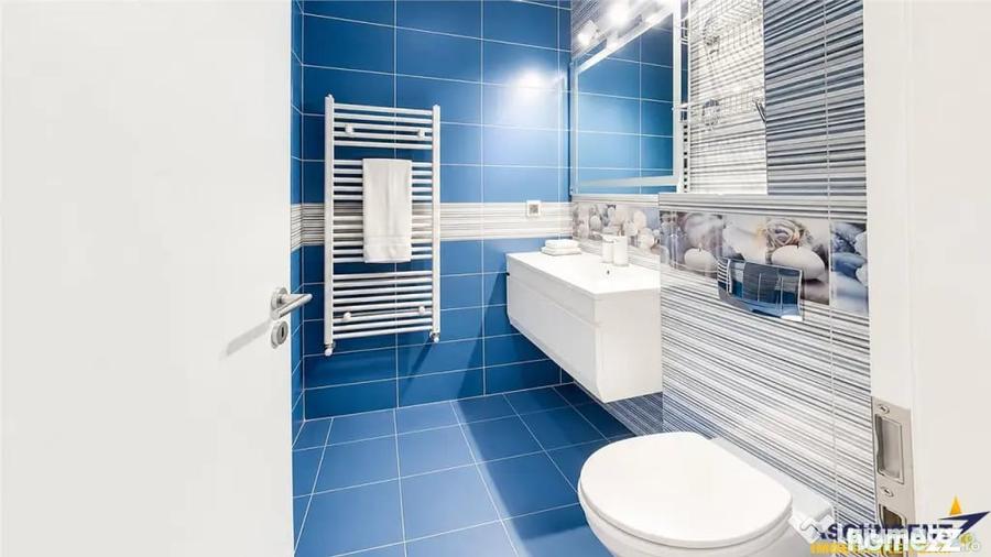 Apartament cu 3 camere decomandat în Centură