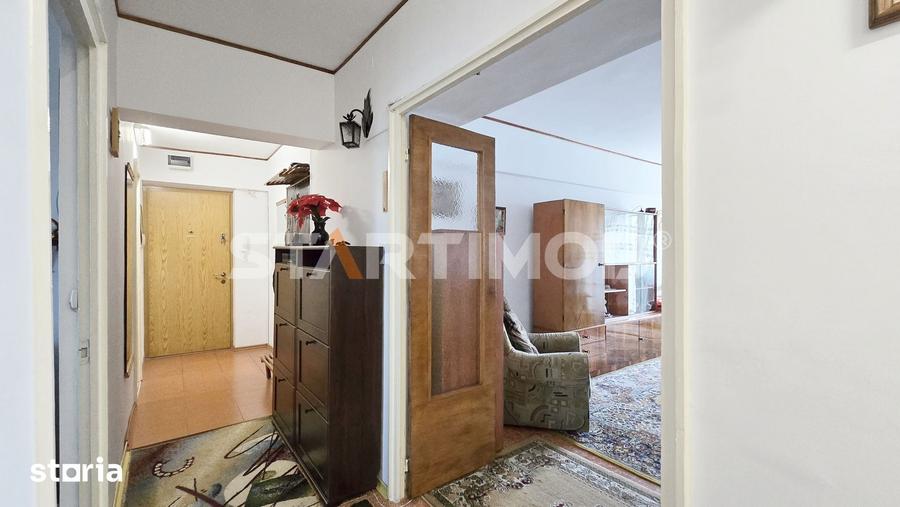 Apartament cu 4 camere decomandat în Griviței