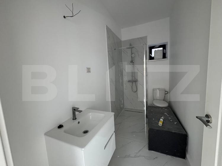 Casă individuală cu 4 camere cu Canalizare în Nord