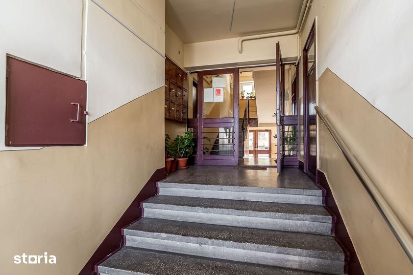 Apartament cu 2 camere decomandat în Funcționarilor