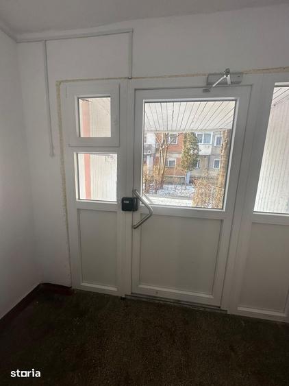 APARTAMENT 3 CAMERE DECOMANDAT FRUMOASA NICOLINA 135000 EURO - 1