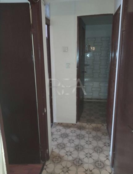 Apartament cu 3 camere decomandat, mobilat în Drumul Taberei