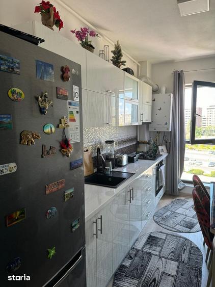 Apartament cu 3 camere în Militari