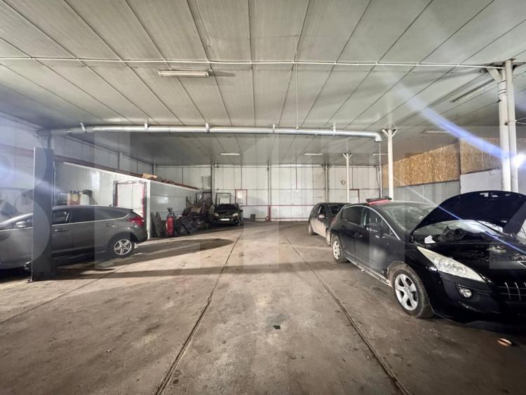 Spațiu industrial, de 1,000 mp, în Cătămărești-Deal
