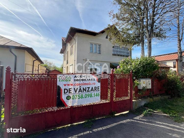 Casă cu 4 camere decomandat cu Teren 980 Mp în Sud