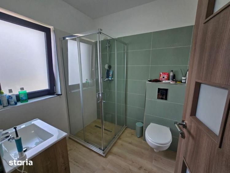 Casă cu 4 camere cu Teren 336 Mp în Ștefănești