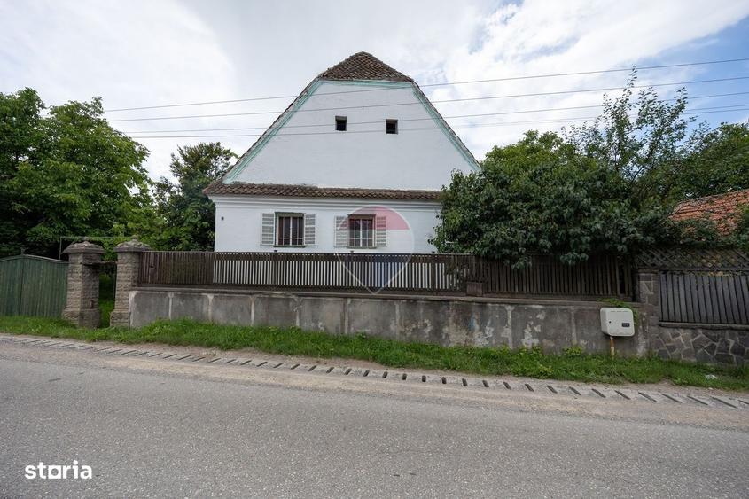Casă cu 3 camere cu Teren 1646 Mp în Bicfalău