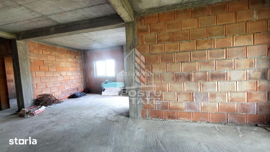 Casa individuala cu 5 camere,3 bai si garaj,Becicherecul Mic
