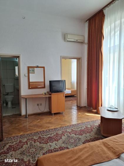 Spațiu comercial, de 1,200 mp, în Ultracentral
