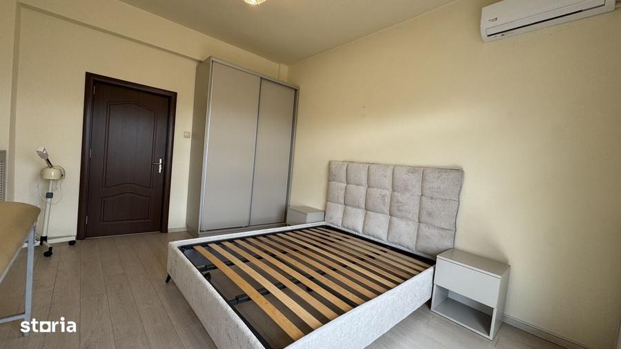 Apartament cu 2 camere decomandat în Polonă