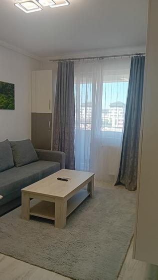 Apartament cu 2 camere semidecomandat în Militari
