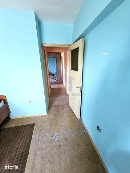 Apartament cu 2 camere decomandat în Apollo