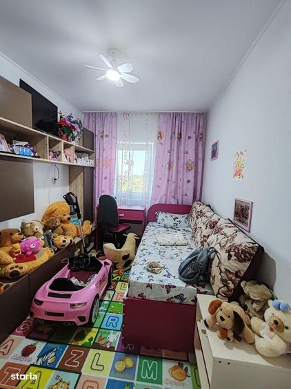 Apartament cu 2 camere decomandat în Craiter