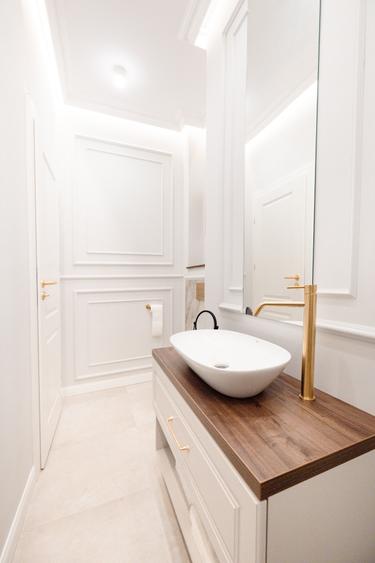 Apartament cu 3 camere, mobilat în Ultracentral