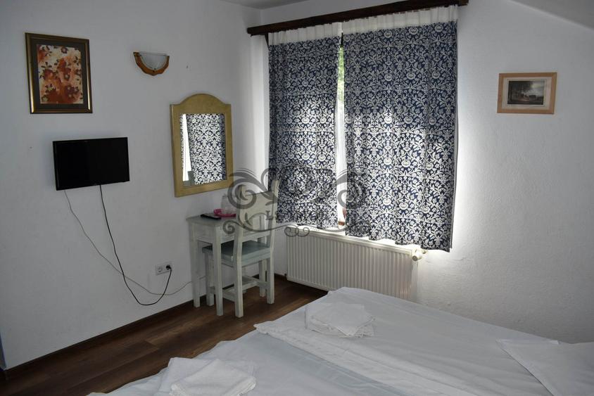 Hotel/Pensiune, de 18 mp, în Moieciu