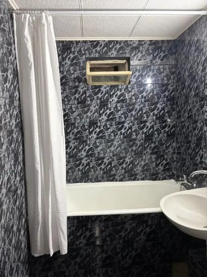 Apartament cu 4 camere decomandat în Rogerius