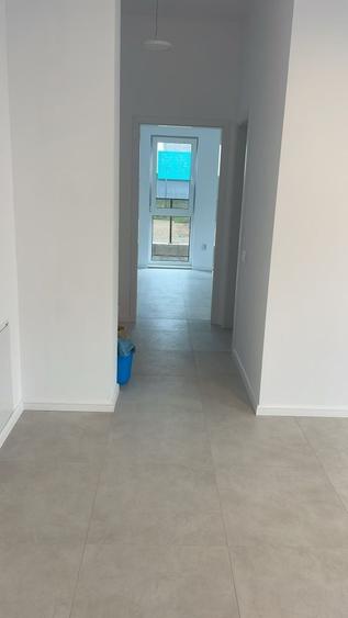 Apartament cu 2 camere decomandat în Florești