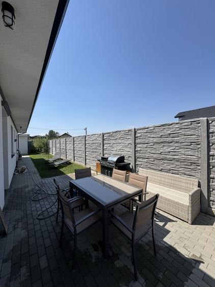 Casă cu 4 camere cu Teren 300 Mp în Ghiroda