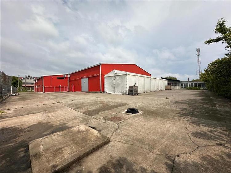 Spațiu industrial, de 1,310 mp, în Păcurari