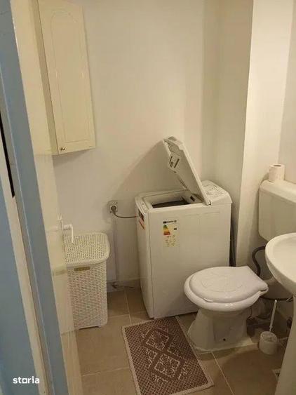 Apartament cu 2 camere semidecomandat, mobilat în Titan