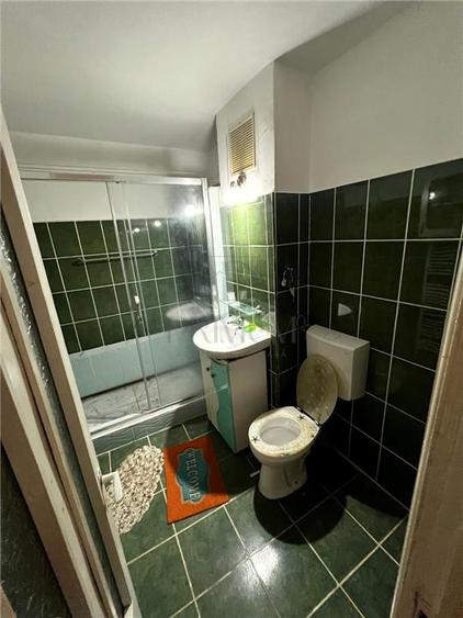 Apartament cu 2 camere decomandat în Steaua