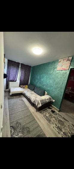Apartament cu 4 camere în Hipodrom