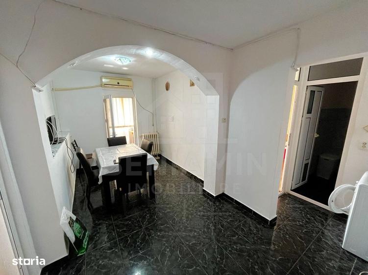 Apartament cu 2 camere decomandat în Craiovița Nouă