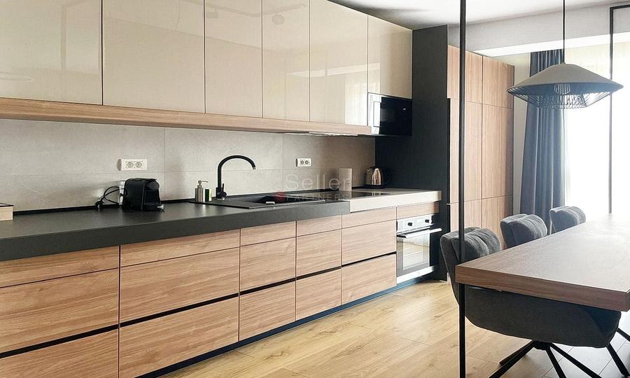 Apartament cu 2 camere decomandat în Brașovul Vechi