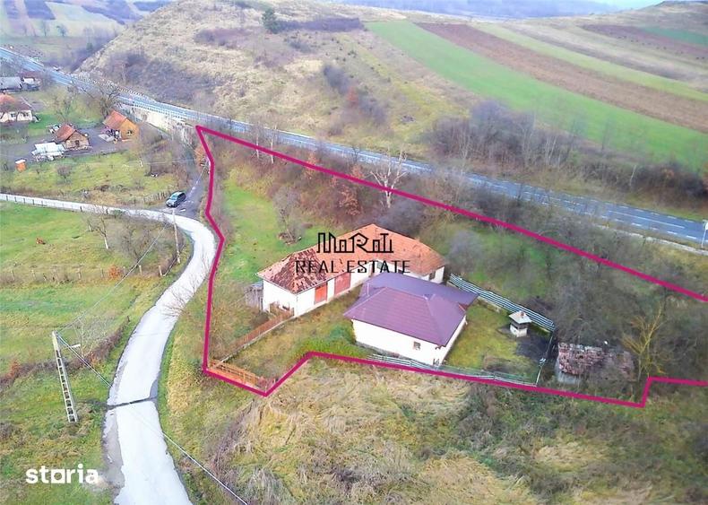 Casă cu 3 camere cu Teren 1084 Mp în Central