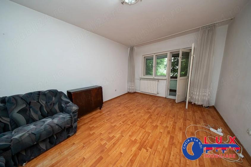 Apartament cu 2 camere decomandat în Babadag