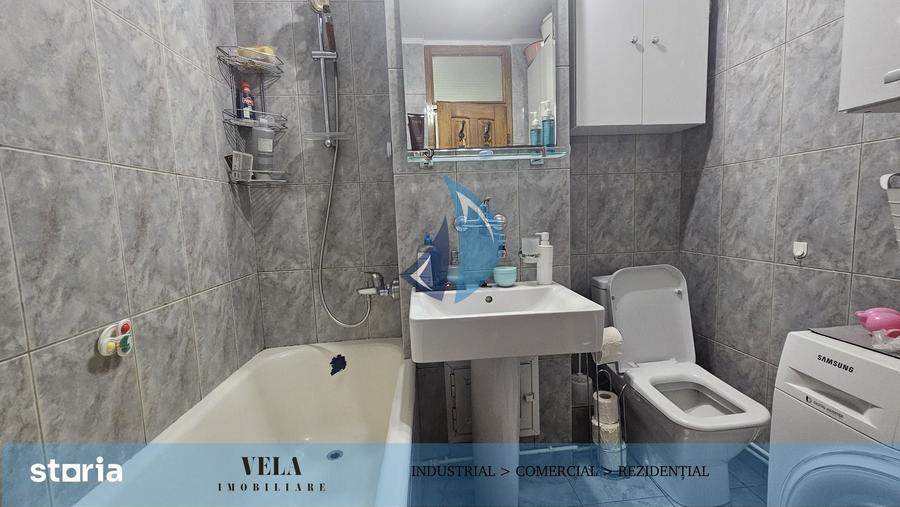 Apartament cu 3 camere decomandat în Budai