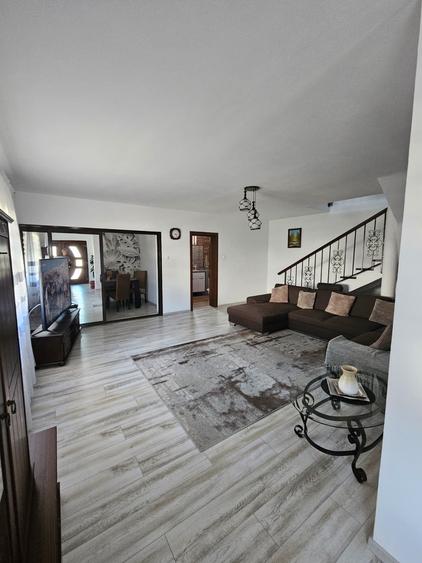 Duplex cu 5 camere cu Teren 200 Mp în Ampoi 3