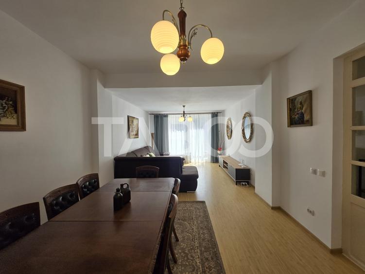 Apartament cu 4 camere decomandat, mobilat în Mihai Viteazul