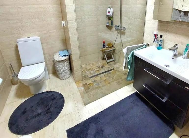 Casă cu 4 camere cu Teren 800 Mp în Kogălniceanu