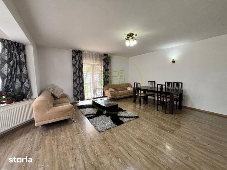 Casă cu 5 camere decomandat cu Teren 500 Mp în Central