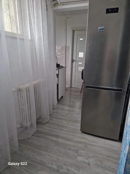 Apartament cu 2 camere decomandat în Drumul Taberei