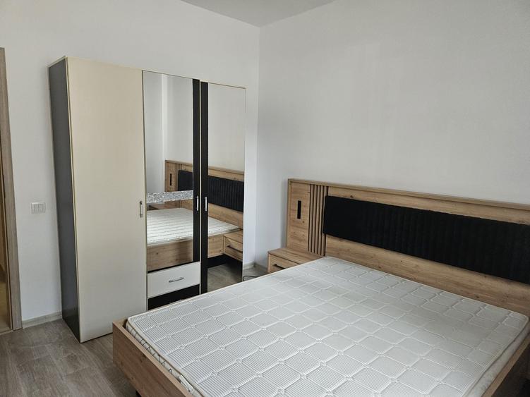 Apartament cu 2 camere decomandat în Valea Ialomiței