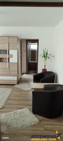 Apartament cu 2 camere în Simeria