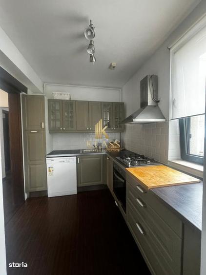 Apartament cu 3 camere decomandat, mobilat în Aviației