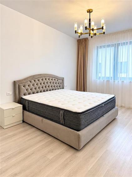 Casă cu 5 camere cu Canalizare în Pipera