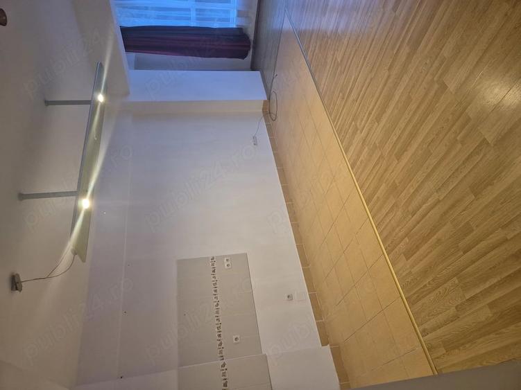 Garsonieră decomandată în Iosia