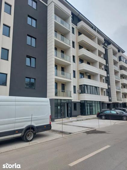 Spațiu comercial, de 33 mp, în Central