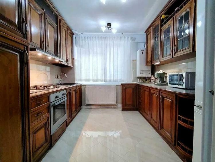 Apartament 3 camere,decomandat,etaj:2/4,central,Hipodrom - 16