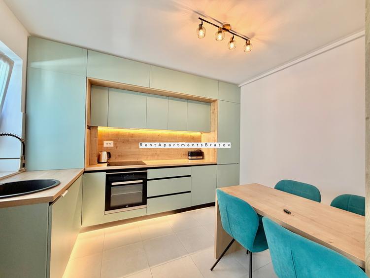 Apartament cu 3 camere decomandat în Tractorul