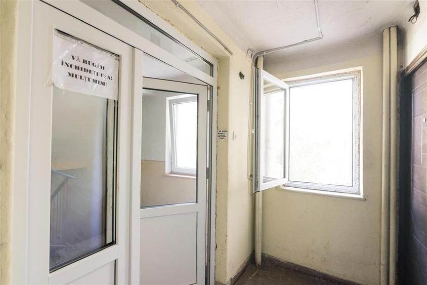 Garsonieră decomandată în Rogerius