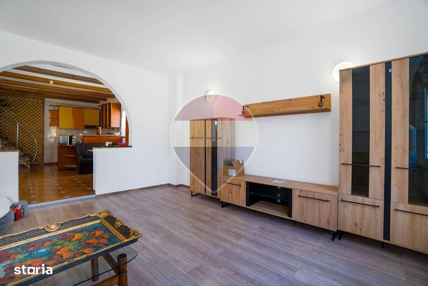 Apartament cu 4 camere în Central